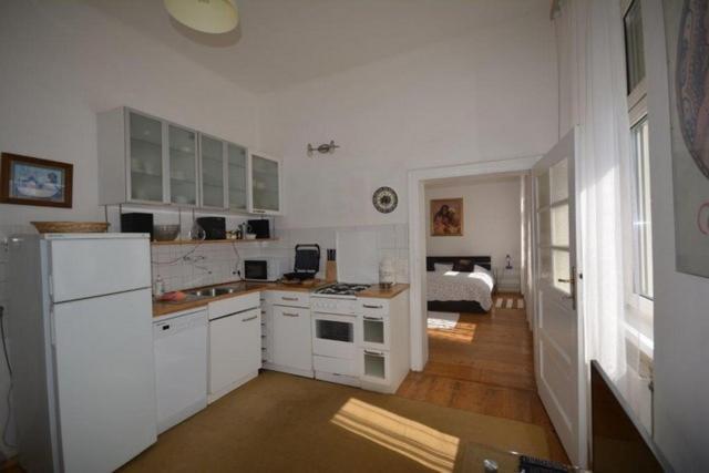 Vienna Holiday Apartments Exterior photo