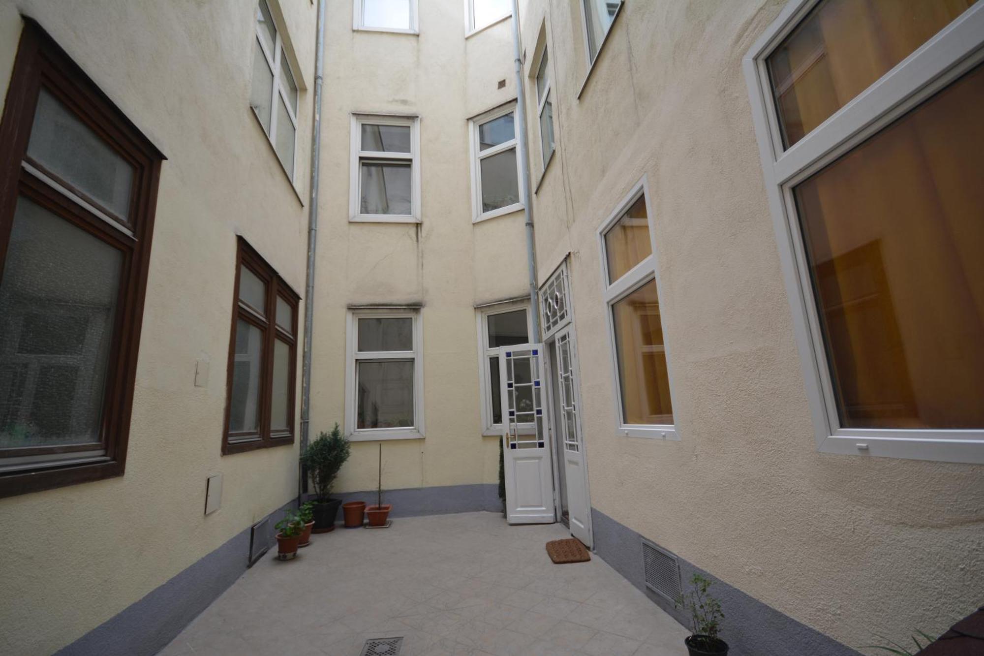 Vienna Holiday Apartments Exterior photo